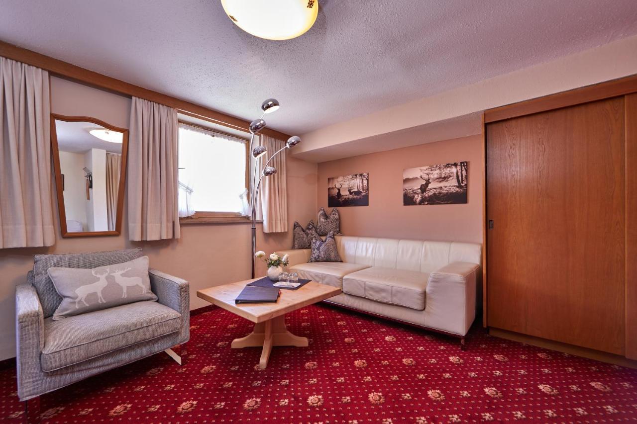 Landhotel Zum Bad Krün Esterno foto